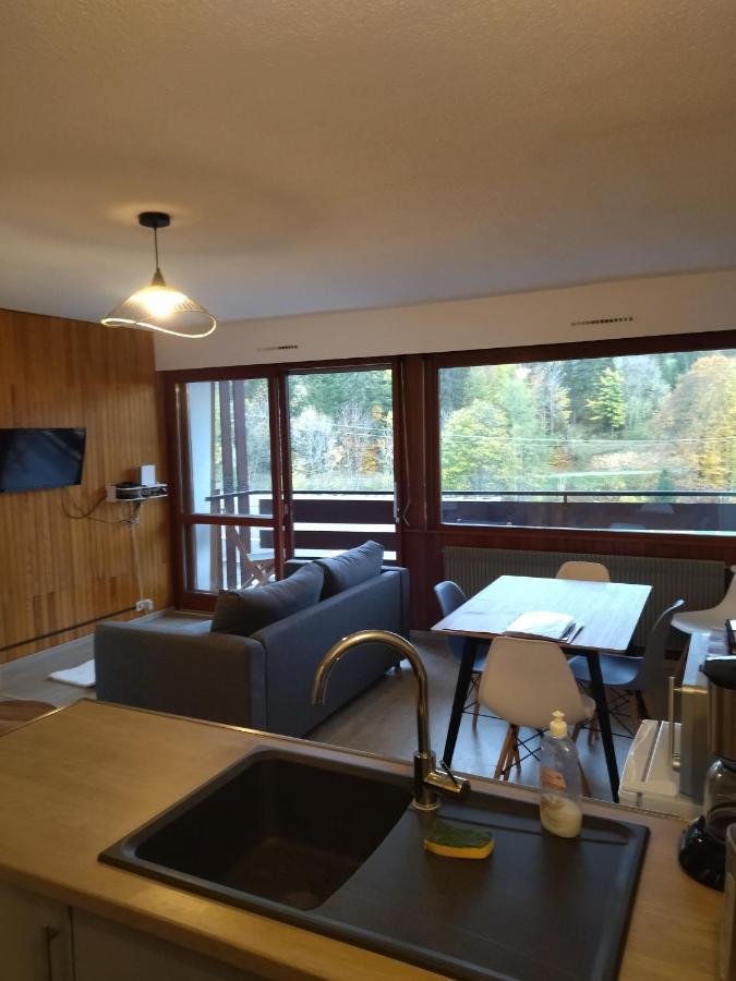 Studio Le Lacuzon Avec Piscine Et Tennis Exterieurs Les Rousses Exterior foto